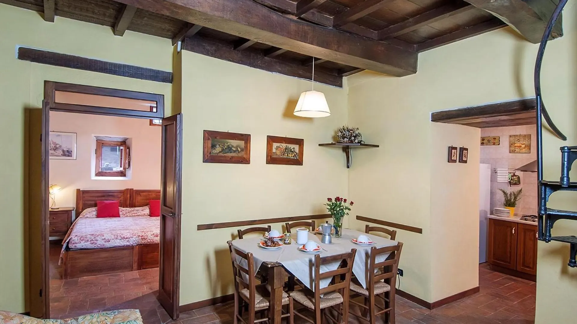 Freistehendes Agriturismo Mit Garten Und Pool Pratovecchio 0*,  Italy