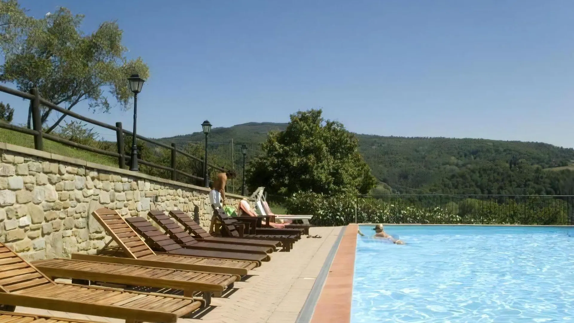 Freistehendes Agriturismo Mit Garten Und Pool Pratovecchio Italy